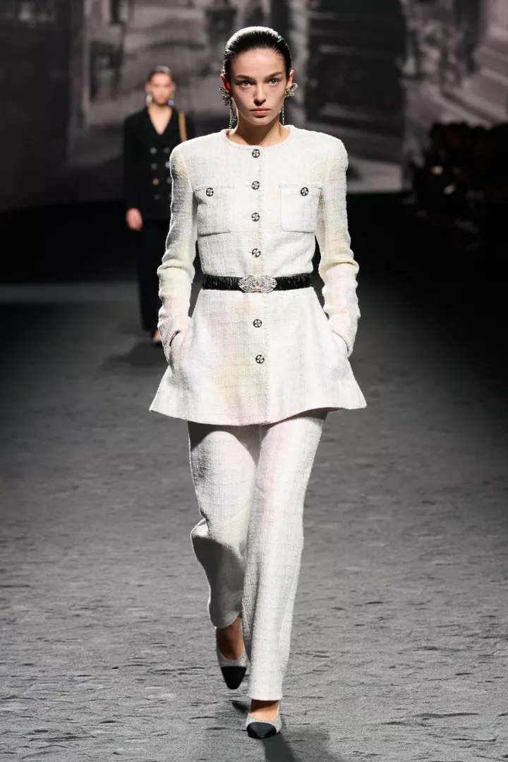 Новая коллекция Chanel весна-лето 2023: современные и стильные вещи