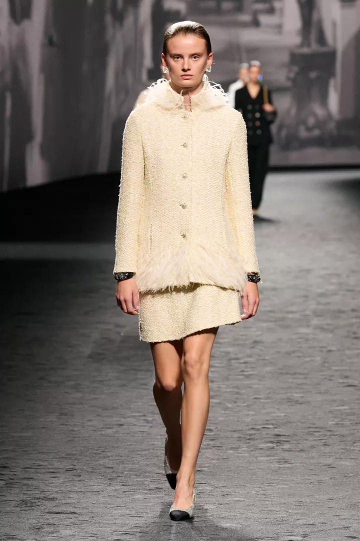 Новая коллекция Chanel весна-лето 2023: современные и стильные вещи