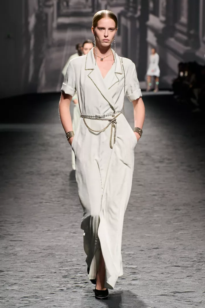Новая коллекция Chanel весна-лето 2023: современные и стильные вещи