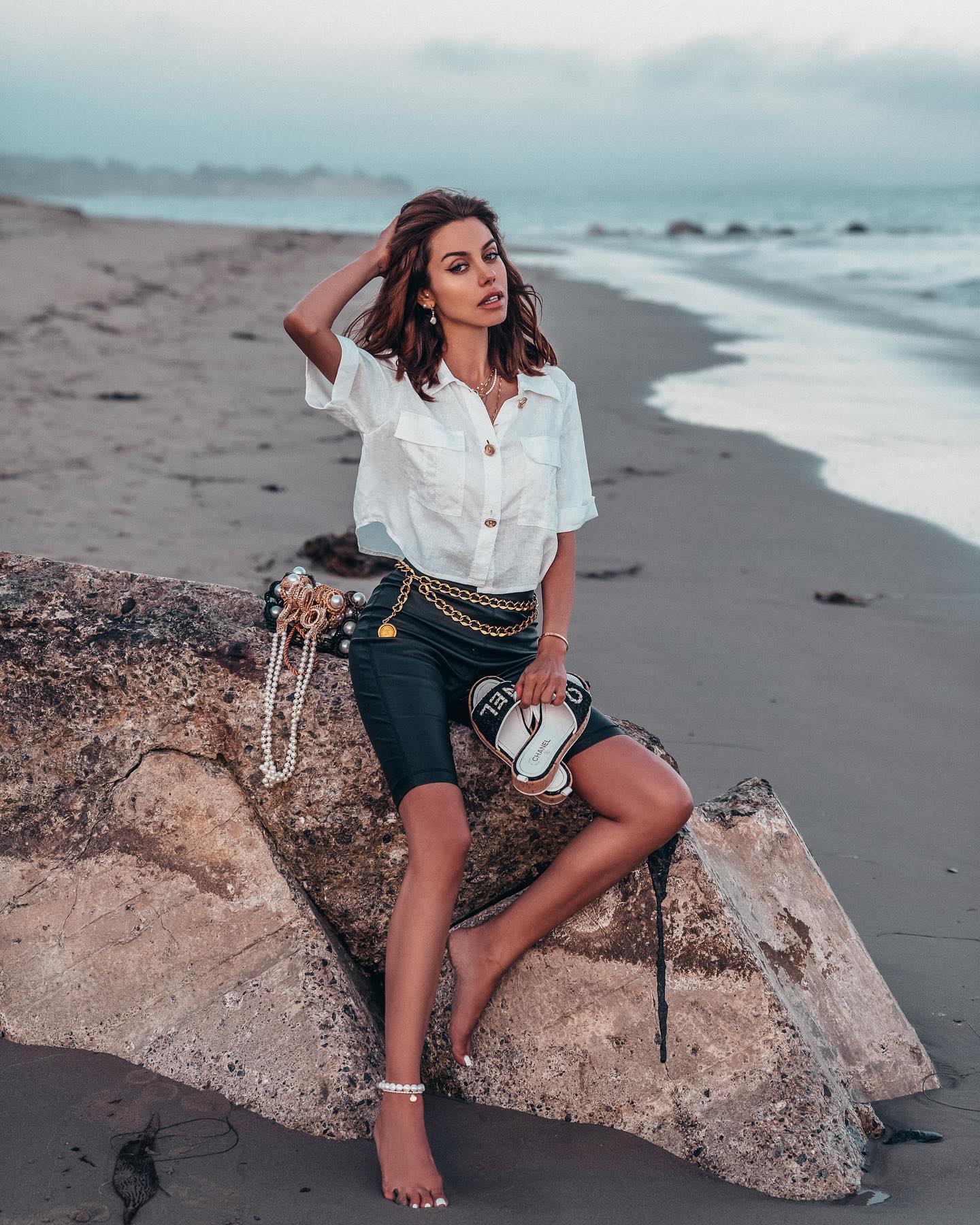 Стиль glam casual лета 2026: 60+ самых смелых и интересных идей