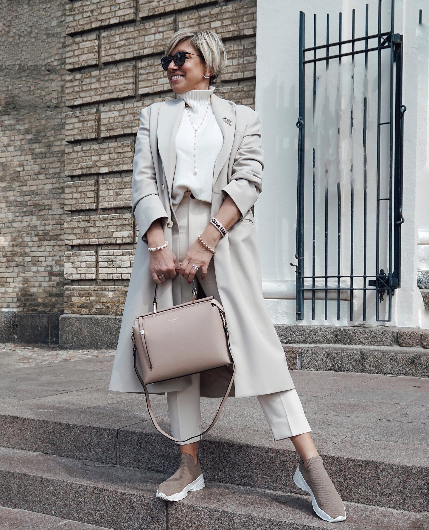 Летний business casual для женщин 40-50 лет 2026: 70+ удобных и стильных сочетаний