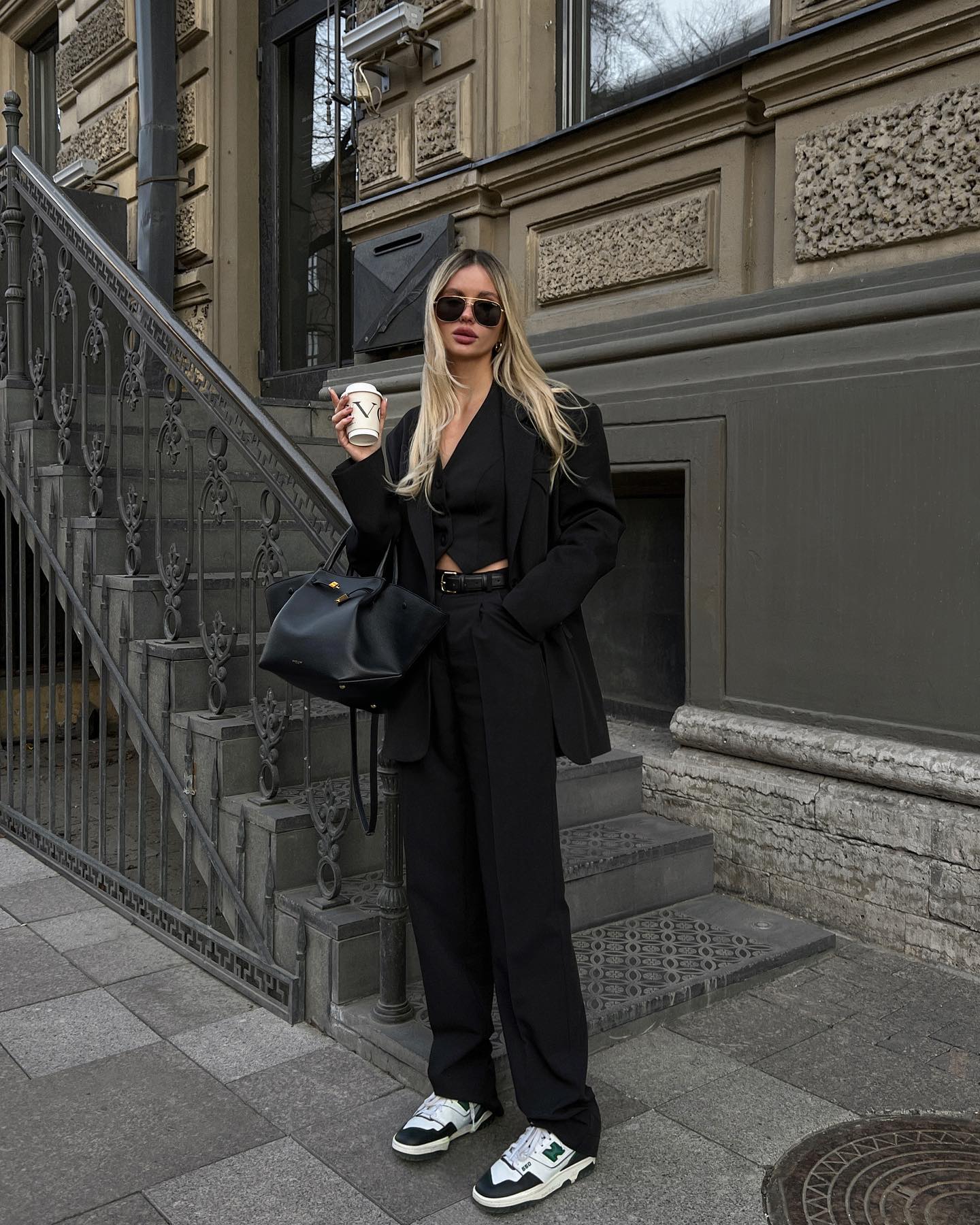 Стиль glam casual лета 2026: 60+ самых смелых и интересных идей