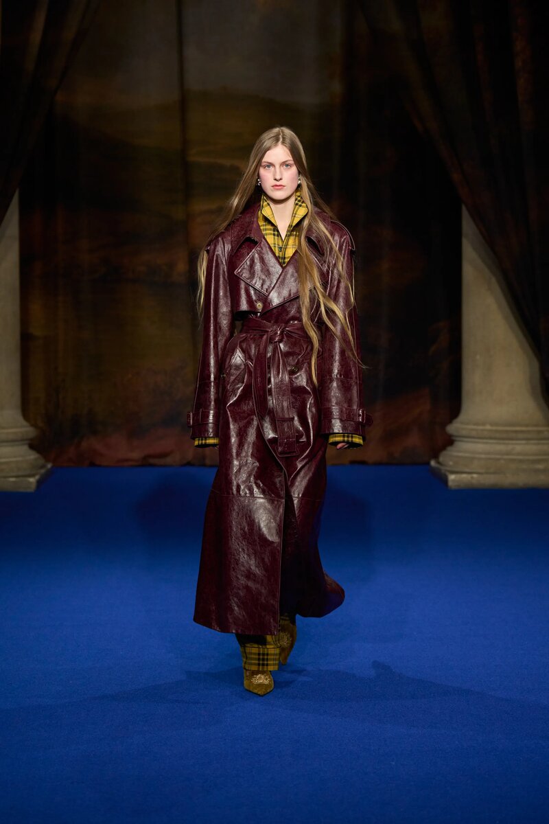 Новая коллекция Burberry осень-зима 2025-2026: возрождение британской легенды