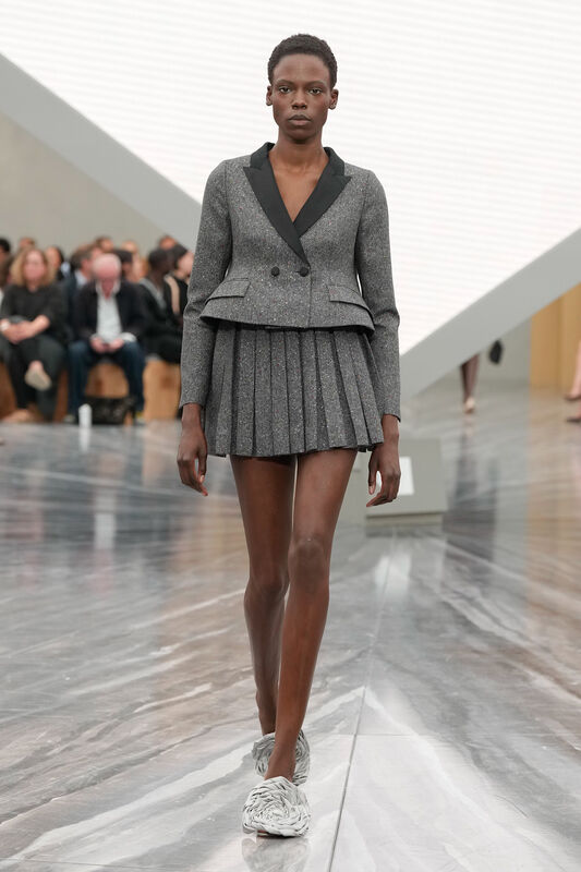 Новая коллекция Christian Dior весна-лето 2026: смелый диалог эпох