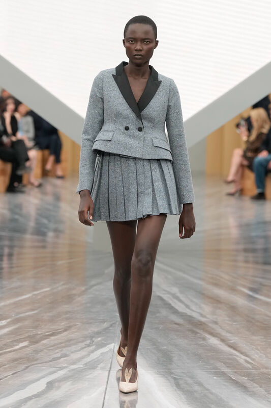 Новая коллекция Christian Dior весна-лето 2026: смелый диалог эпох