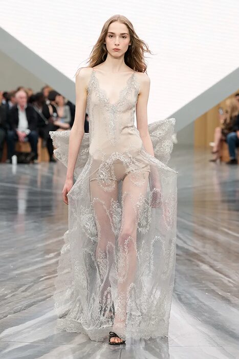 Новая коллекция Christian Dior весна-лето 2026: смелый диалог эпох