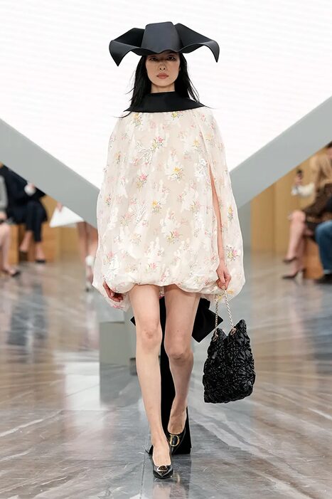 Новая коллекция Christian Dior весна-лето 2026: смелый диалог эпох