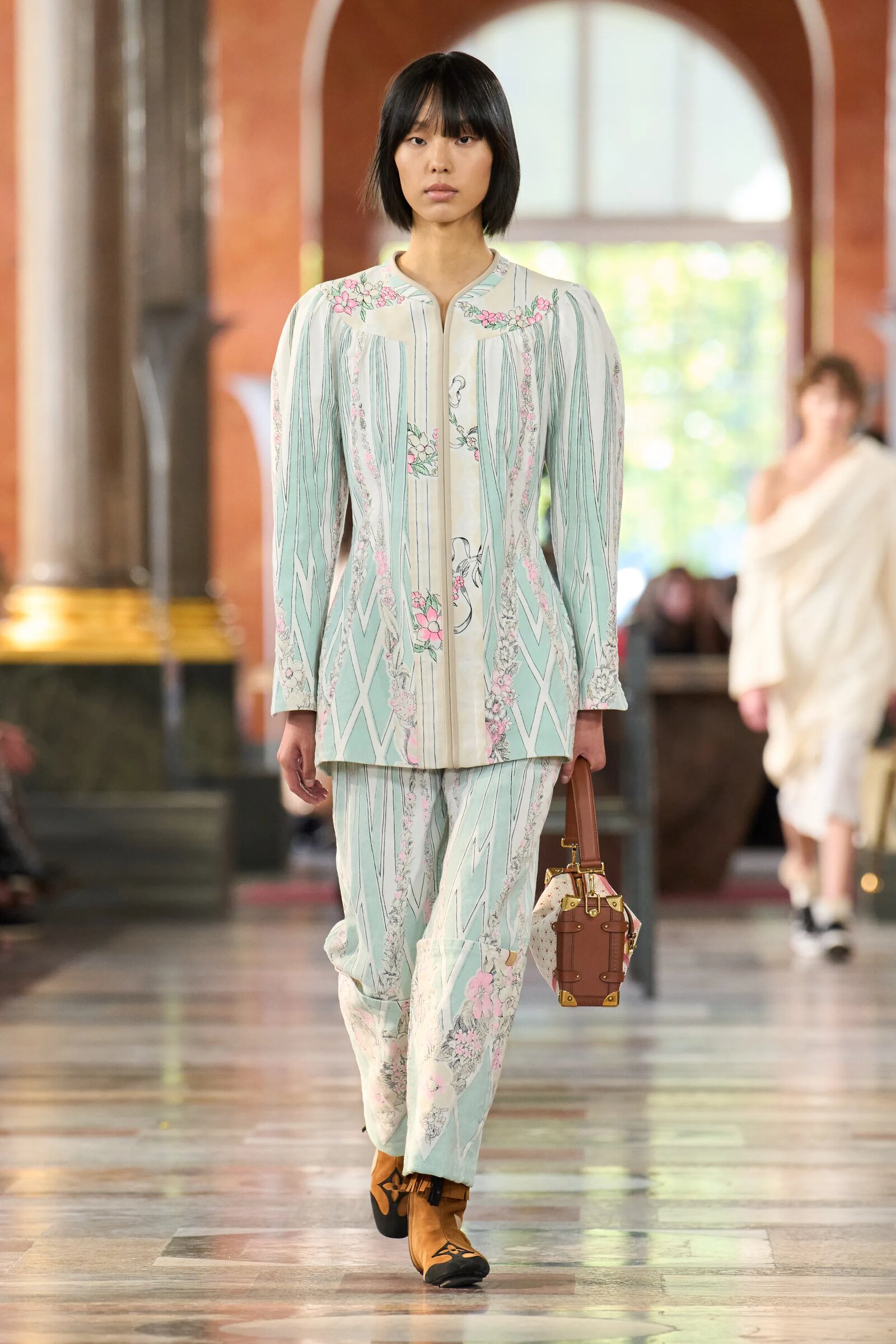 Новая коллекция Louis Vuitton весна-лето 2026: новый и стильный ДНК