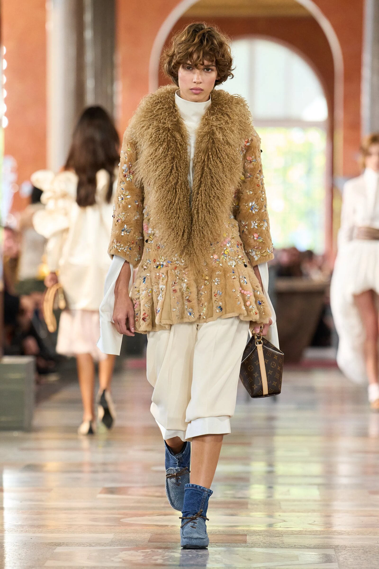 Новая коллекция Louis Vuitton весна-лето 2026: новый и стильный ДНК